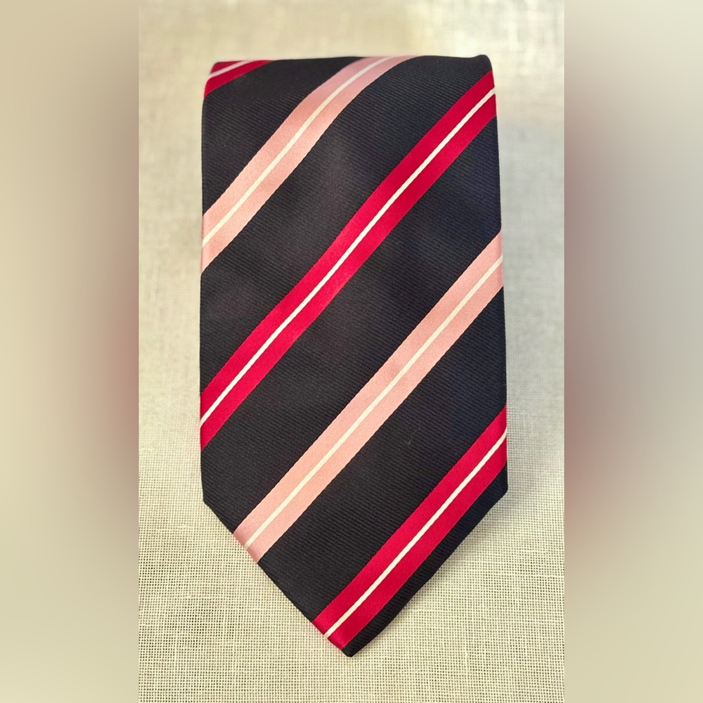 Burberry London Luxury Silk Necktie Tie Blue/Red/Pink/White Stripe Italy NWOT